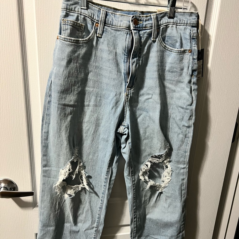 University Thread Vintage Straight Jeans